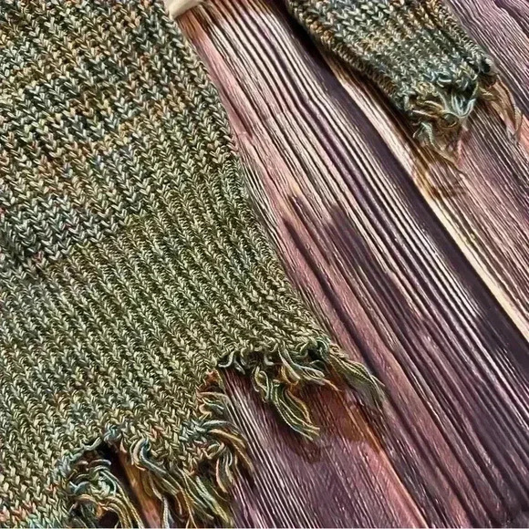 Distressed Strappy Sweater by Tiffany & Grey Size XL - Picture 8 of 11